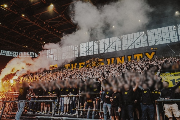 25-Jahre-The-Unity-Feier-17-Im-Block-003